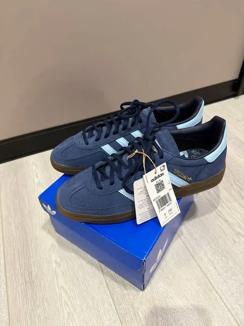 Кроссовки Adidas Spezial ОРИГИНАЛ - Детская одежда в Казань