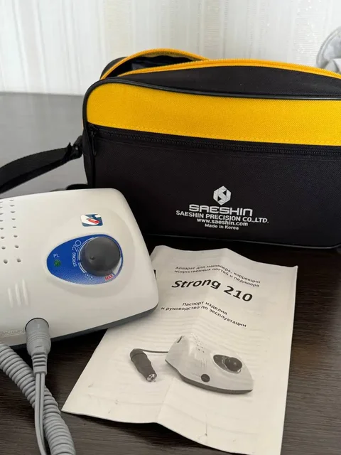 Аппарат для маникюра и педикюра Strong 210 с ручкой 105L - Наращивание ресниц в Казань