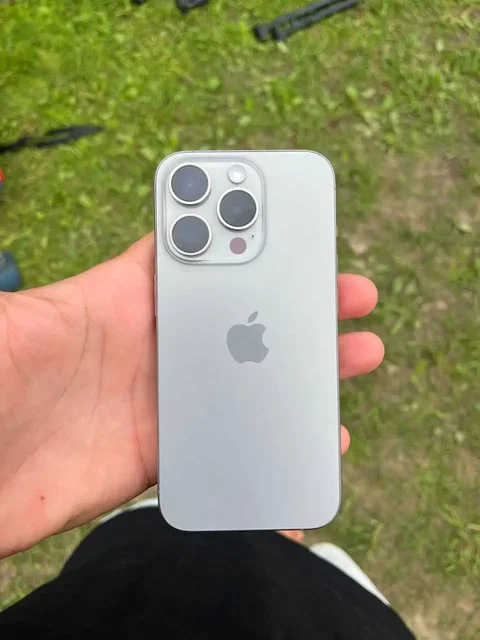 Продам iPhone 15 Pro - Смартфоны и телефоны в Казань