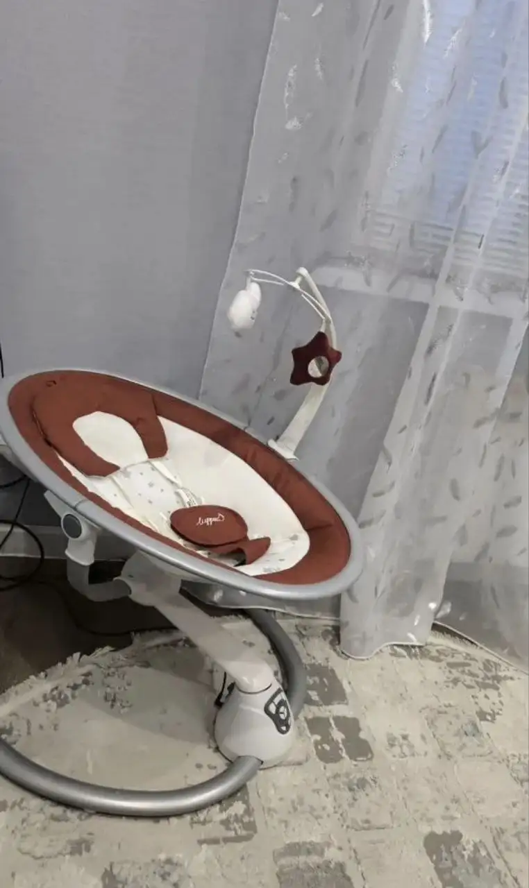 Продам детские электрокачели - Электрокачели (Товары для детей) в Тюмень