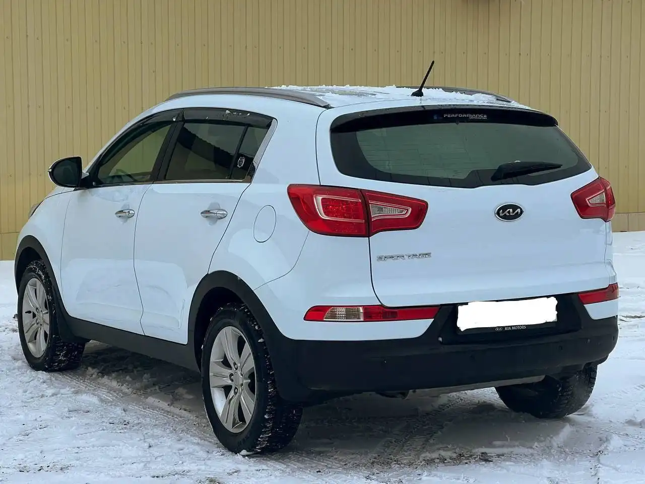 Продам Kia Sportage 2013 года в идеальном состоянии - Авто в Донецк