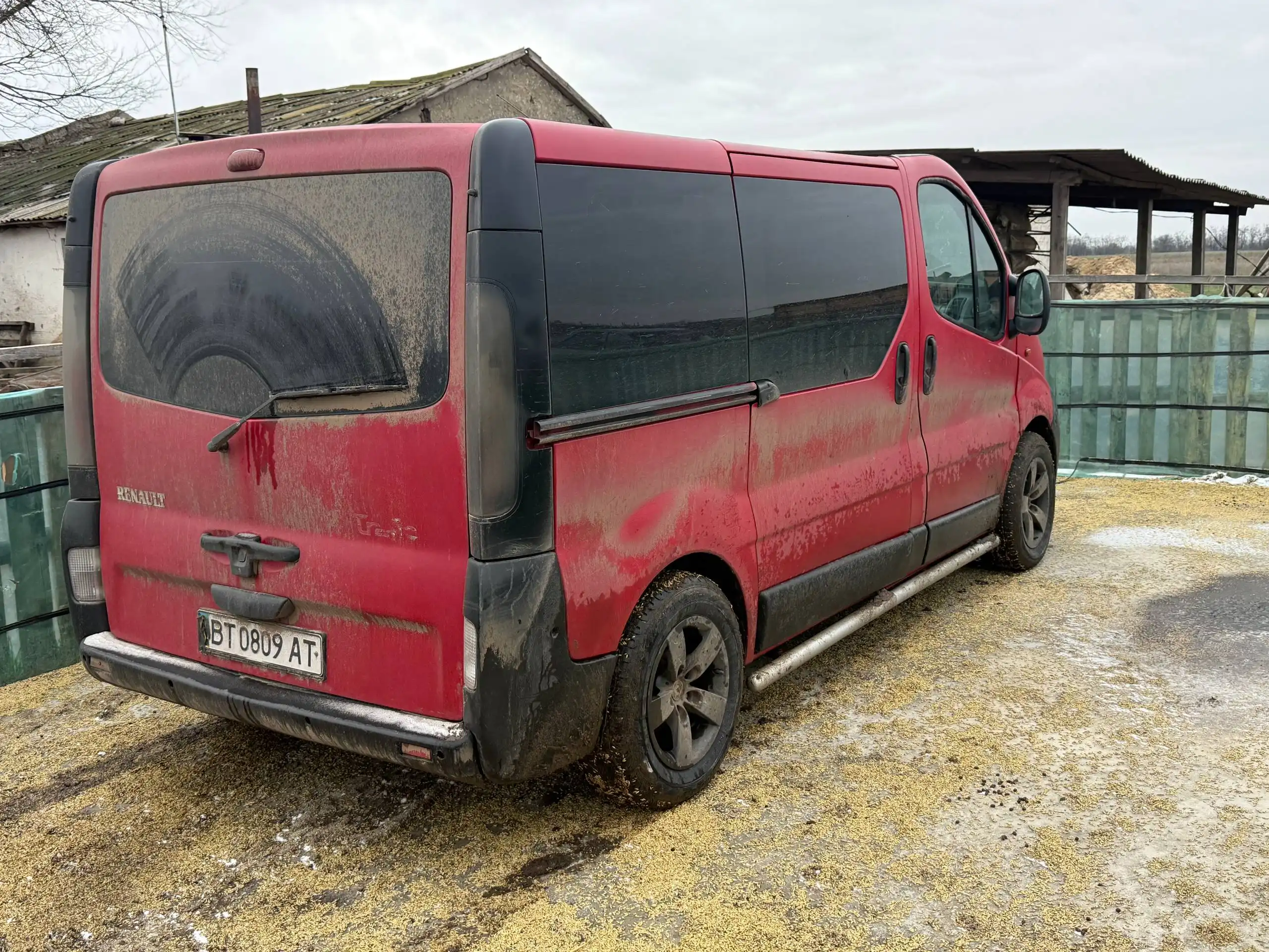 Рено Трафик 2006 года 1.9 дизель - Коммерческий транспорт (Авто) в Волноваха