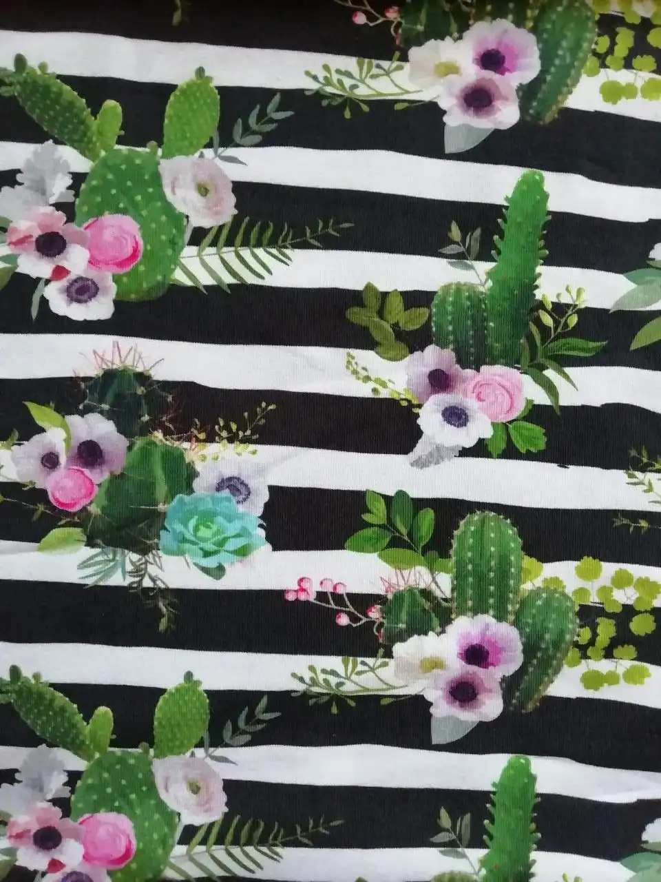 Продажа турецкого трикотажа для пошива одежды - Ткани (Барахолка) в Донецк