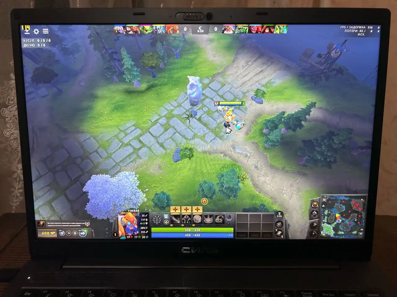 Продам мощный современный ноутбук Intel Core i7 13th Gen - Ноутбуки (Электроника) в Енакиево