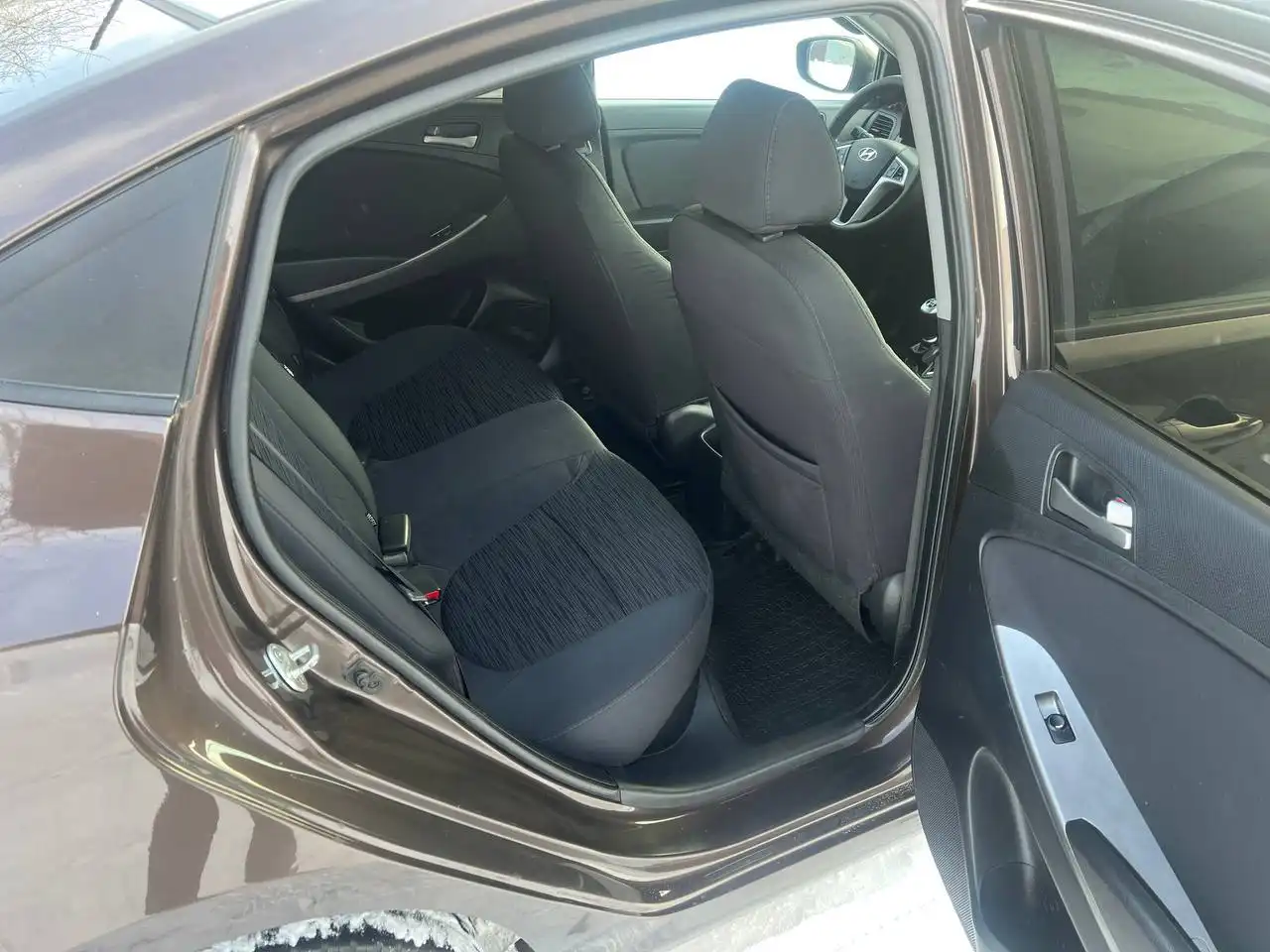 Продам Hyundai Solaris 2016 года - Легковые автомобили (Авто) в Мелитополь