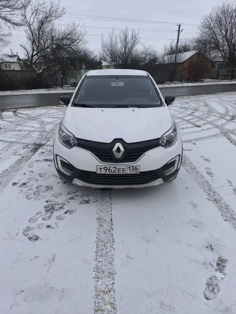Renault Kaptur 1.6 механика 2016 года выпуска (Кроссовер) - Внедорожники и кроссоверы в Новопсков
