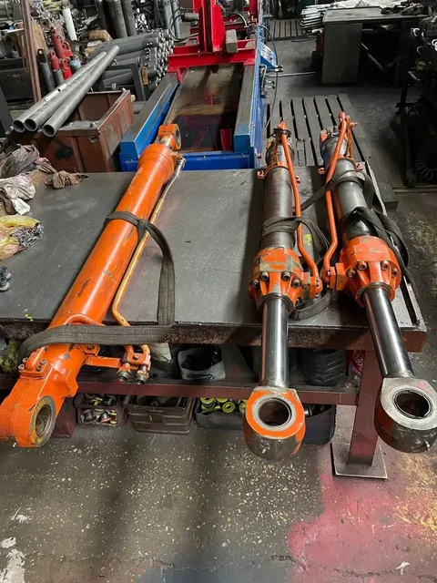 Ремонт и настройка гидронасосов и гидромоторов - Ремонт в Волноваха