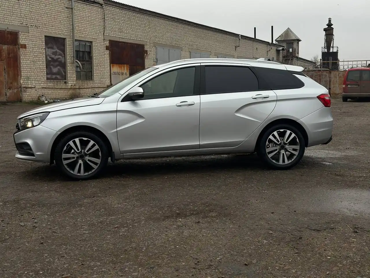 Продам Ладу Весту 2019 г. 1.6 л. 106 л.с. - Lada Vesta (Авто) в Старобельск