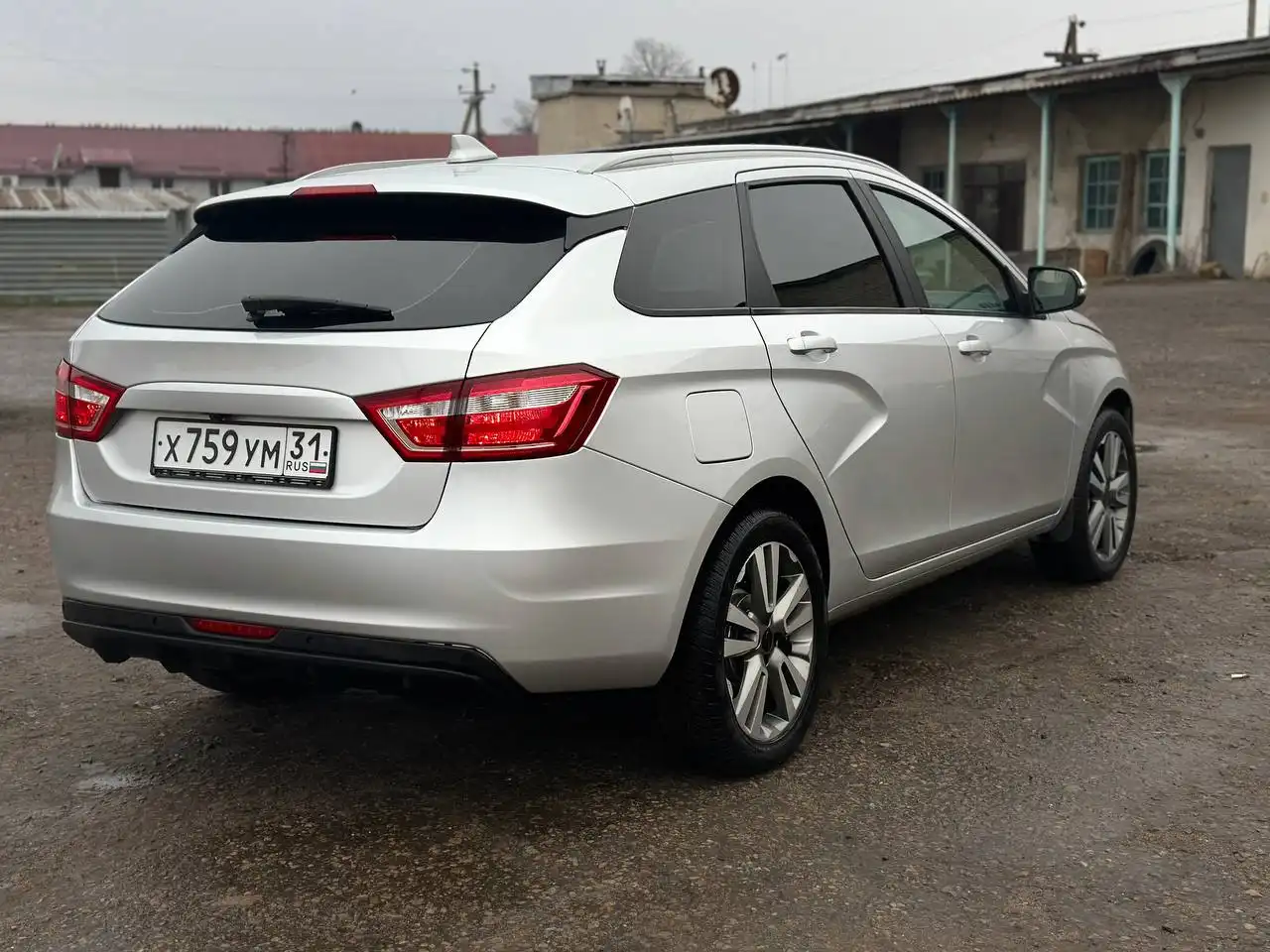 Продам Ладу Весту 2019 г. 1.6 л. 106 л.с. - Lada Vesta (Авто) в Старобельск