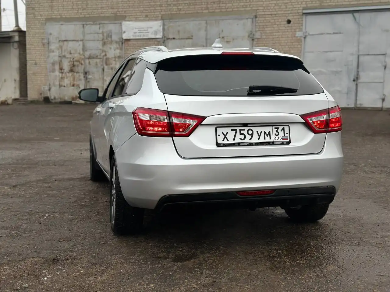 Продам Ладу Весту 2019 г. 1.6 л. 106 л.с. - Lada Vesta (Авто) в Старобельск