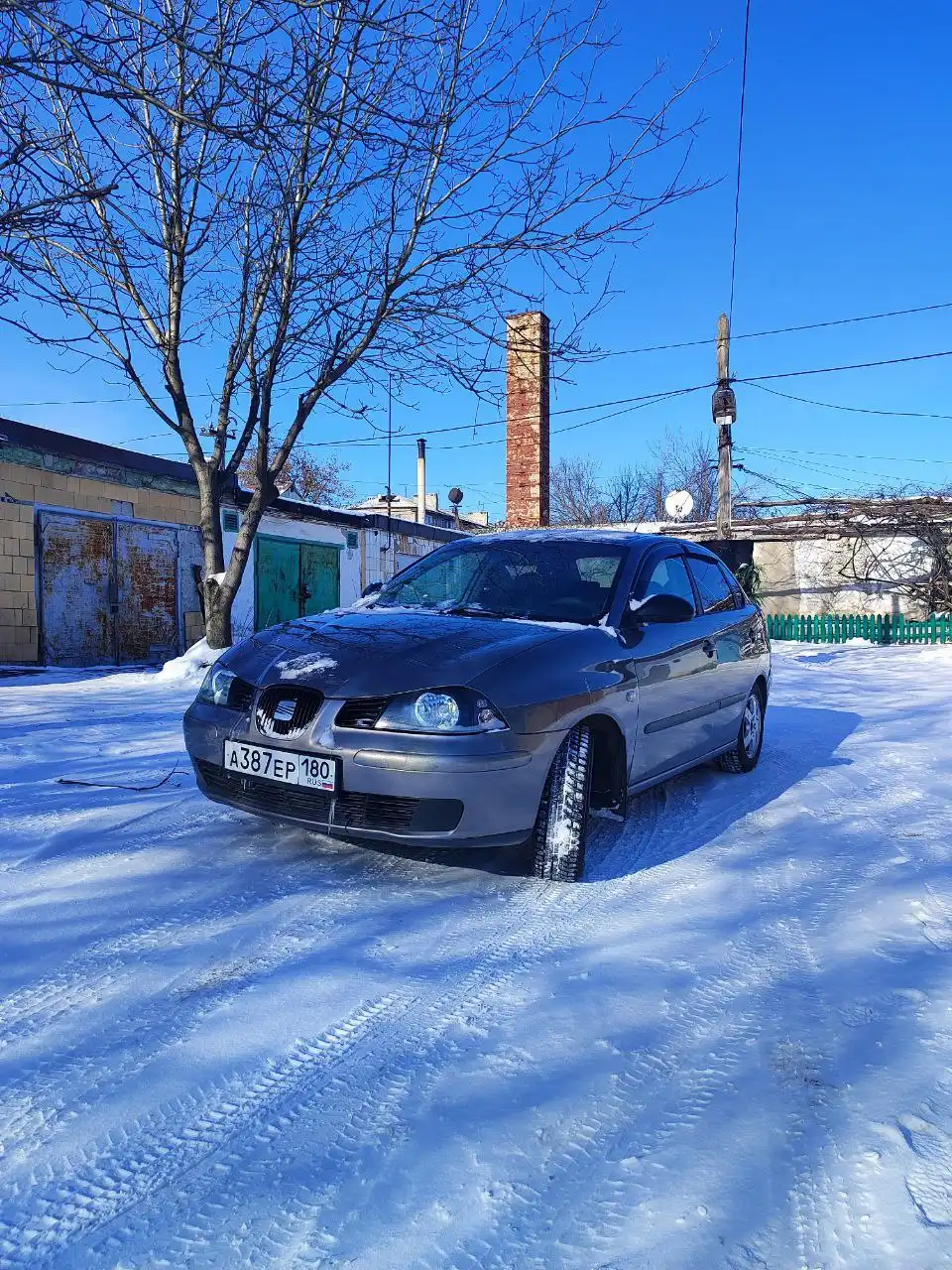 Продажа автомобиля от первого хозяина 2005 года - Авто в Макеевка