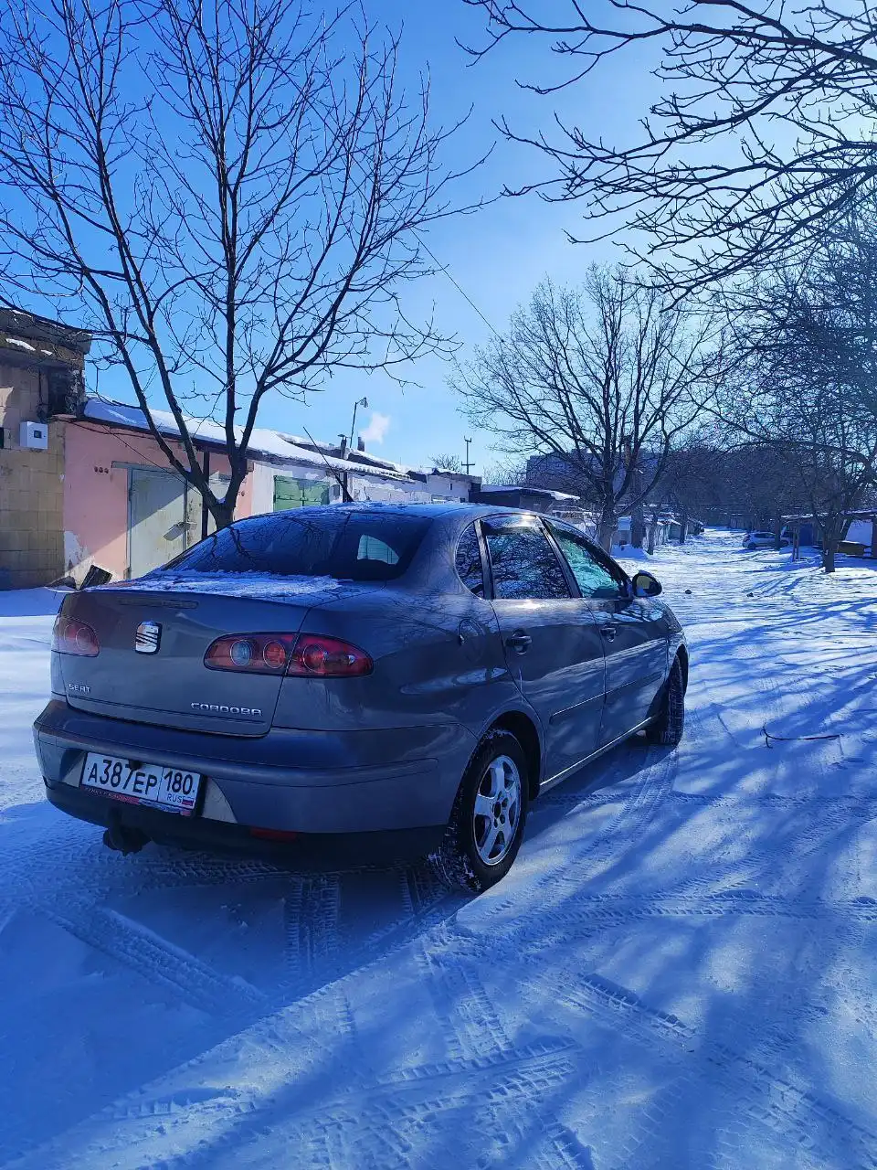 Продажа автомобиля от первого хозяина 2005 года - Авто в Макеевка