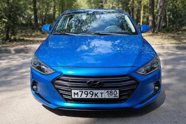 Hyundai Elantra VI SE 2017 2.0 АКПП 152 л.с. в отличном состоянии - Авто в Донецк