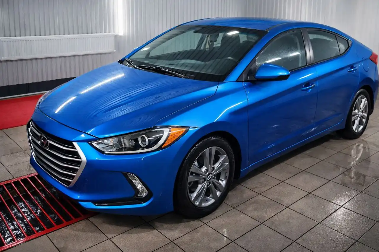 Hyundai Elantra VI SE 2017 2.0 АКПП 152 л.с. в отличном состоянии - Авто в Донецк