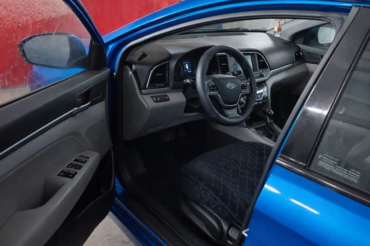 Hyundai Elantra VI SE 2017 2.0 АКПП 152 л.с. в отличном состоянии - Авто в Донецк