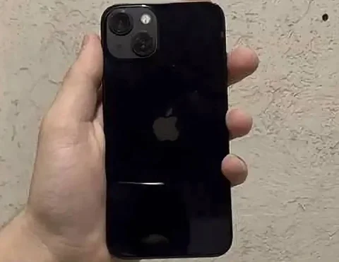 Продам iPhone 13 128GB - Ноутбуки в Луганск