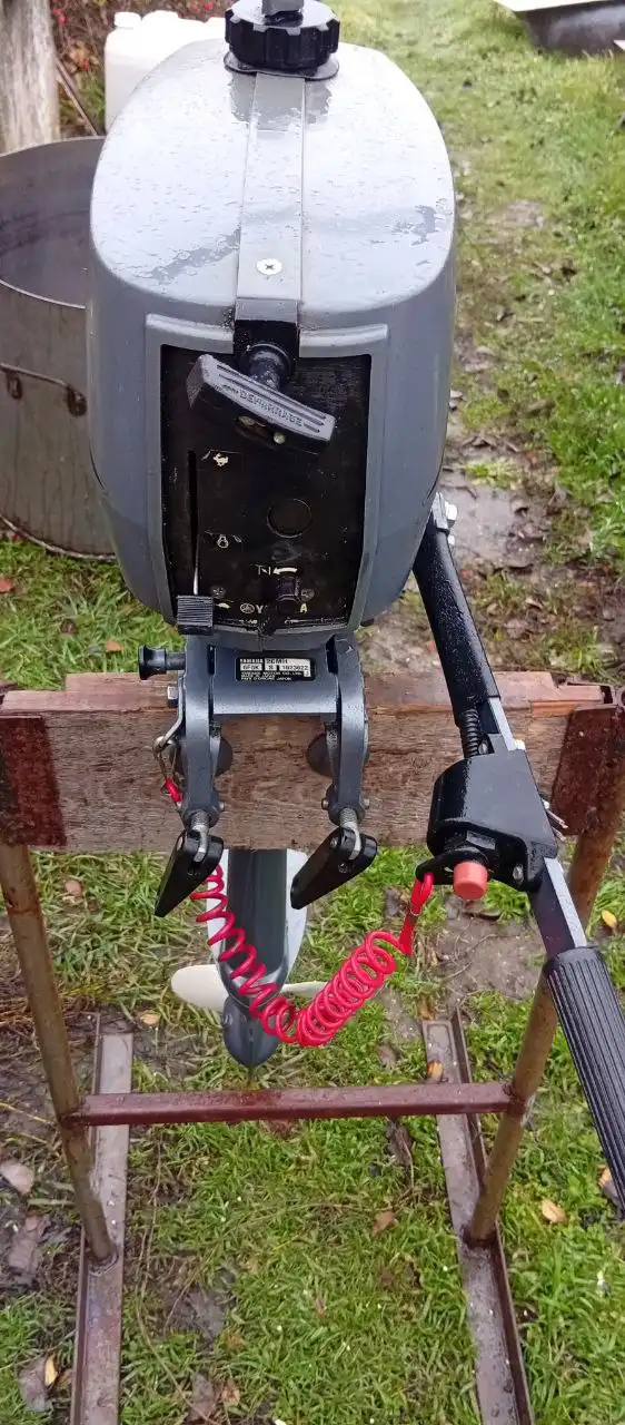 Продам лодочный мотор в отличном состоянии - Барахолка в Донецк