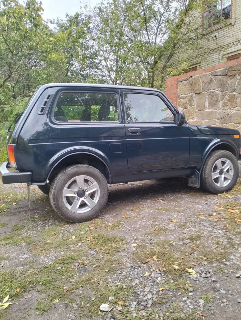 Продажа автомобиля Нива (Легенда) - Авто в Волноваха