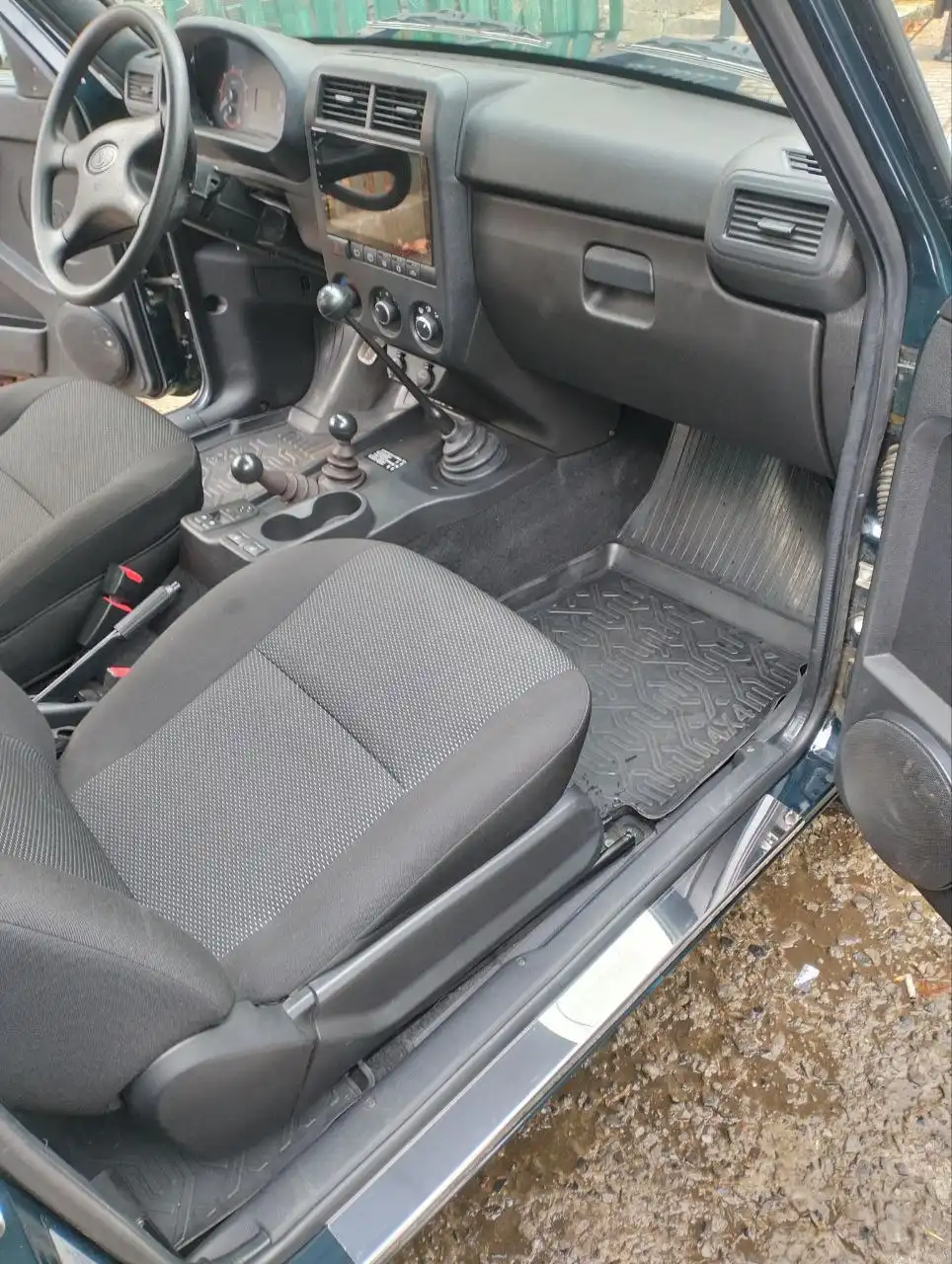 Продажа автомобиля Нива (Легенда) - Авто в Волноваха