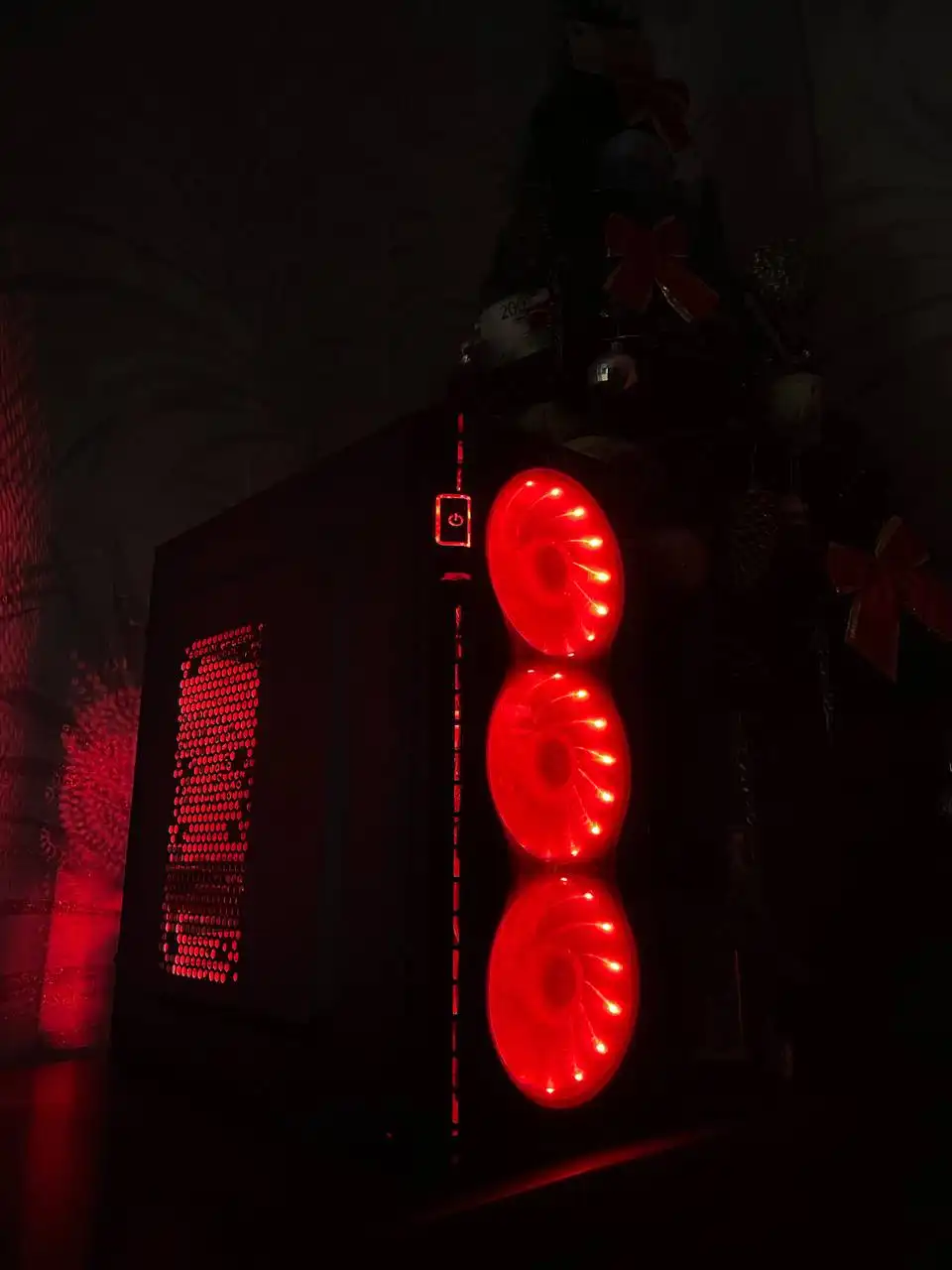 Продам игровой ПК с процессором Xeon и видеокартой GTX 1060 - Компьютеры и комплектующие (Электроника) в Луганск