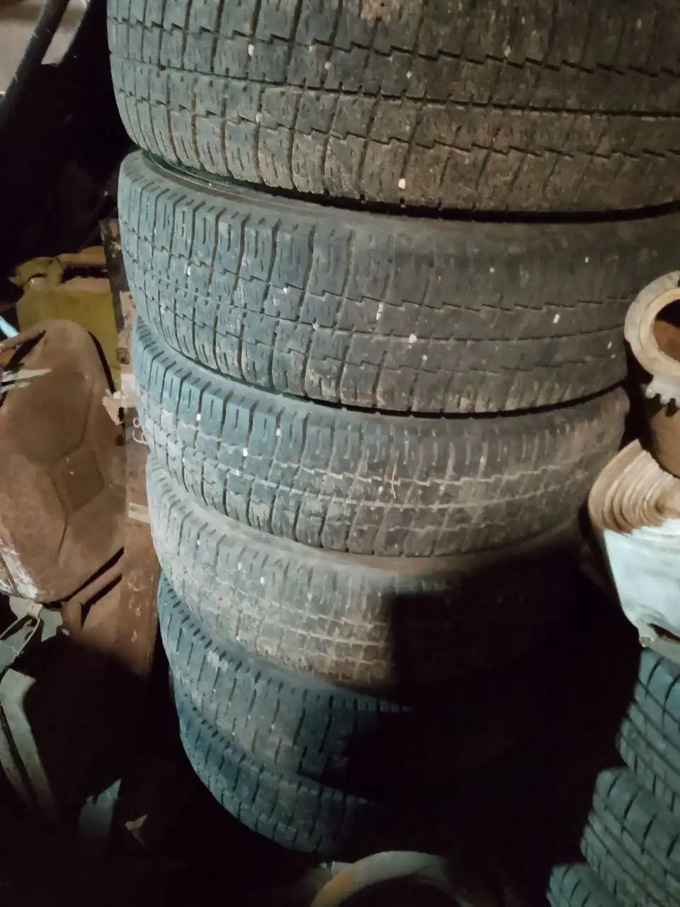 Продам 8 колес в сборе на Газель - Шины и диски (Авто) в Донецк