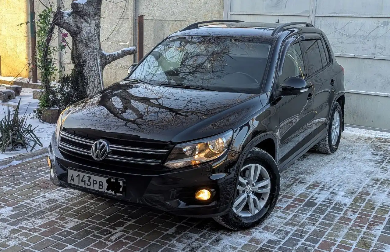 Volkswagen Tiguan 2012 года в идеальном состоянии - Легковые автомобили (Авто) в Волноваха