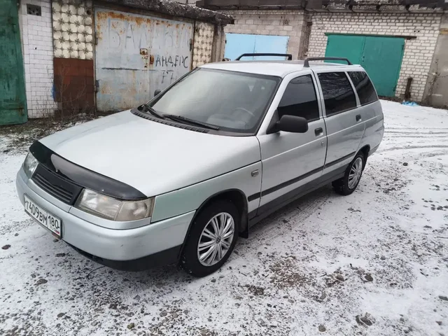 Продам ВАЗ 21113 2002 года - Легковые автомобили в Енакиево