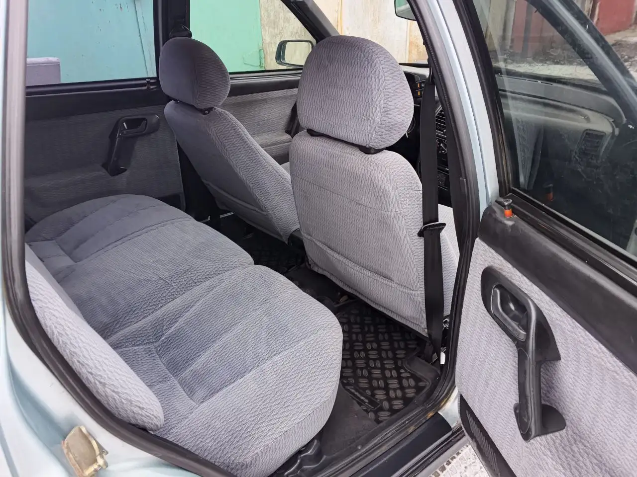 Продам ВАЗ 21113 2002 года - Легковые автомобили (Авто) в Енакиево