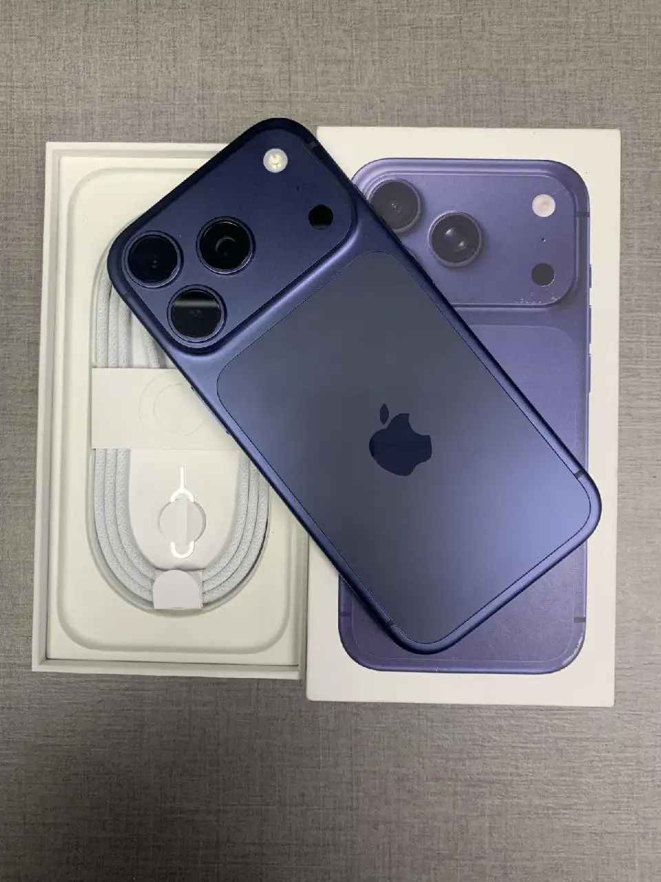 iPhone 17 Pro 256 ГБ Оригинальный Полный Комплект - Смартфоны (Электроника) в Волноваха