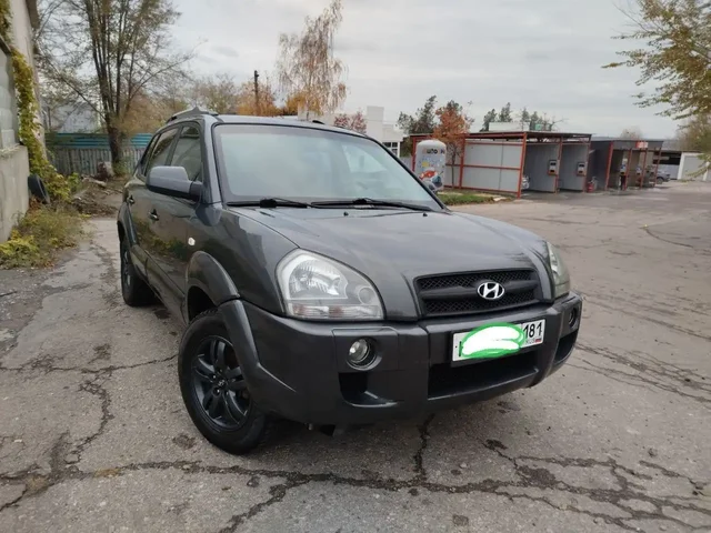 Продам Hyundai Tucson 2007, бензин/газ, полное ТО - частное объявление в Луганск