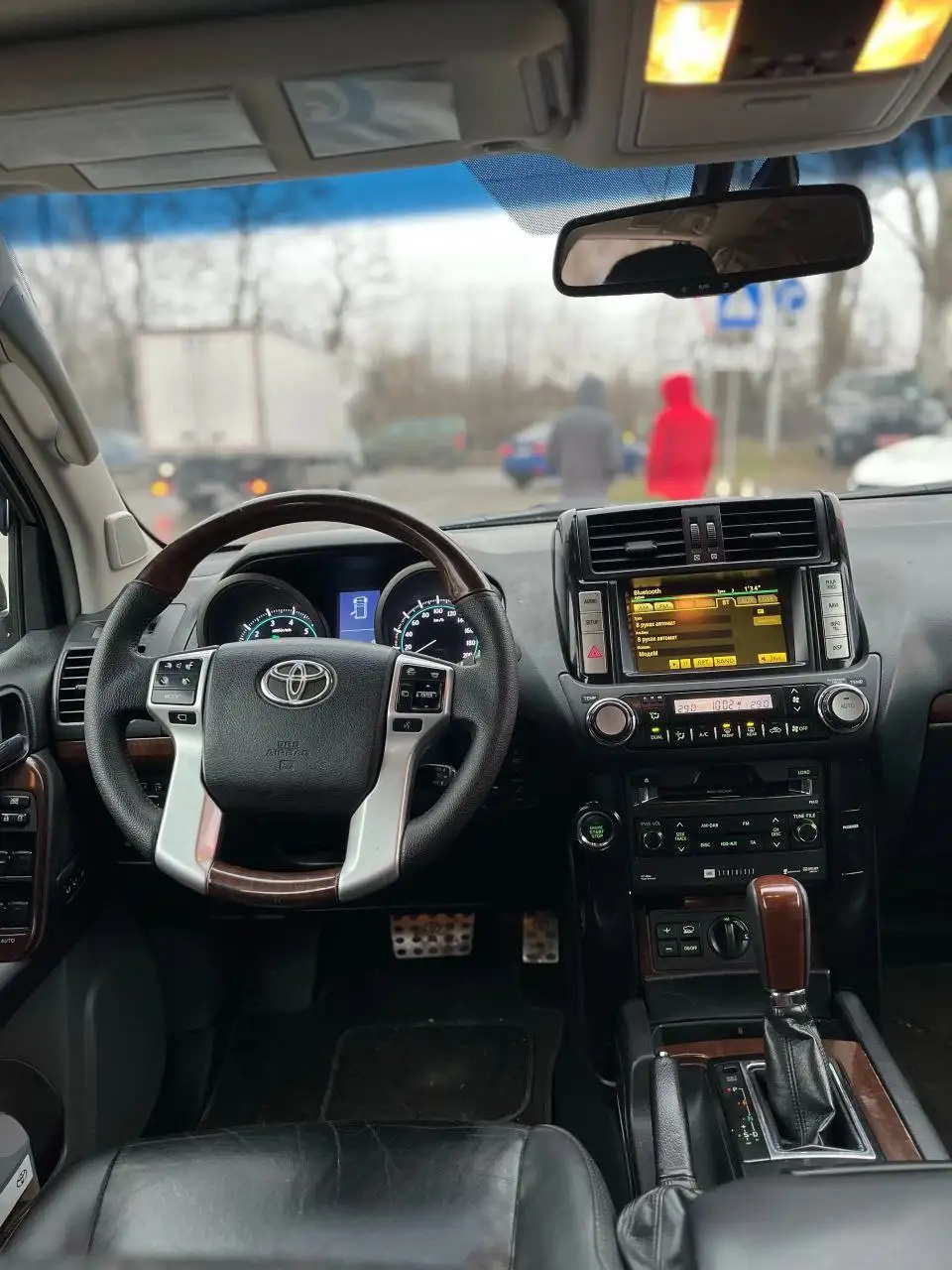 Продажа Toyota Land Cruiser Prado 150 2010 года - Внедорожники (Авто) в Макеевка