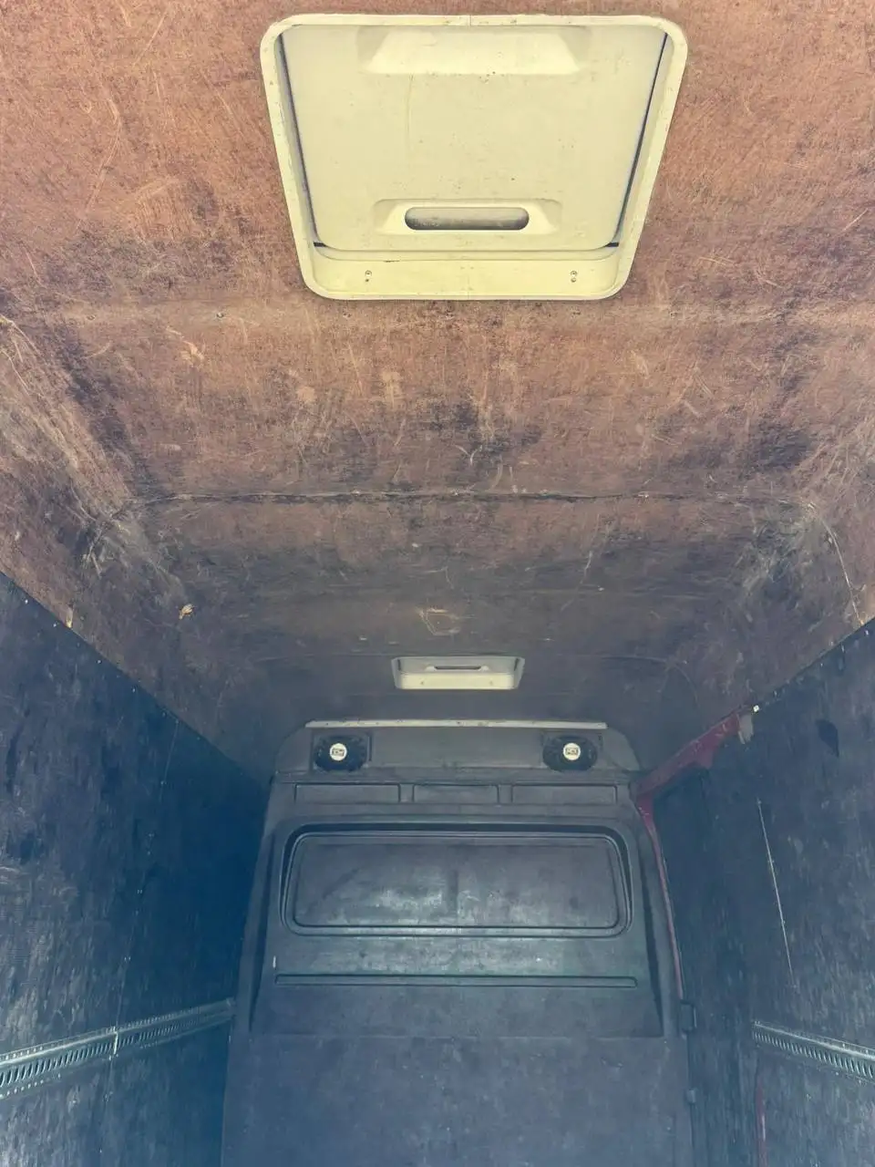 Mercedes Sprinter 2005 года в хорошем состоянии - Грузовики и автобусы (Авто) в Мариуполь