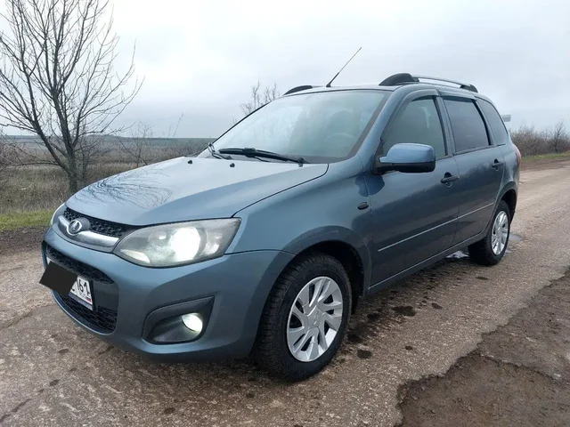 Продажа Лада Калина 2 универсал 2015 года - Легковые автомобили в Волноваха