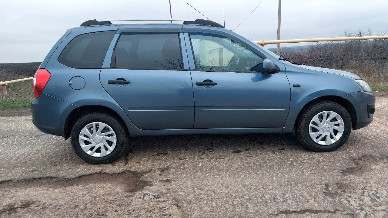 Продажа Лада Калина 2 универсал 2015 года - Легковые автомобили (Авто) в Волноваха