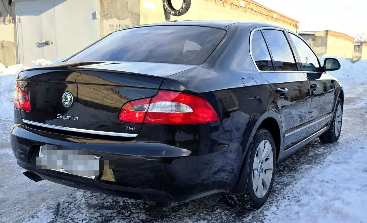 Skoda Superb 2012 года в отличном состоянии - Легковые автомобили (Авто) в Донецк