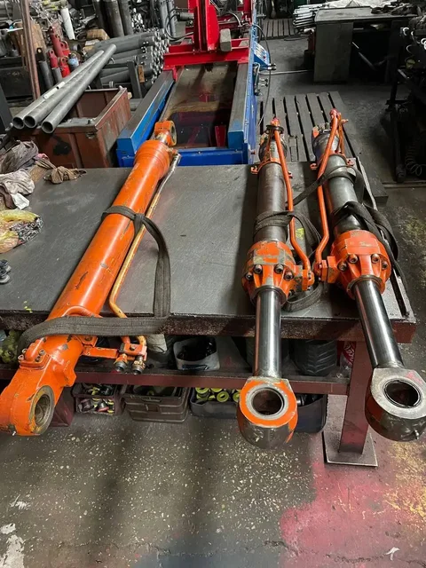 Ремонт гидравлики в Мелитополе - Услуги в Мелитополь