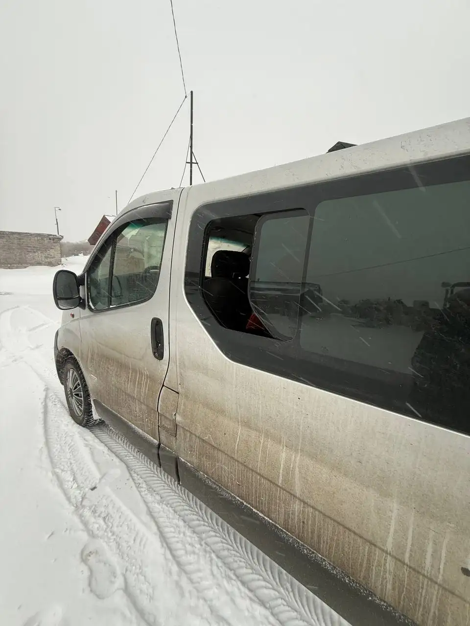 Продам Опель Виваро 1.9 дизель - Минивэны и фургоны (Авто) в Волноваха