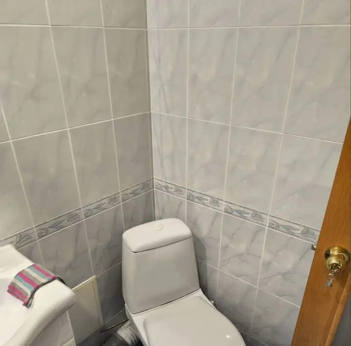 Сдается 2-х комнатная квартира в Калининском районе - Аренда квартир (Недвижимость) в Волноваха