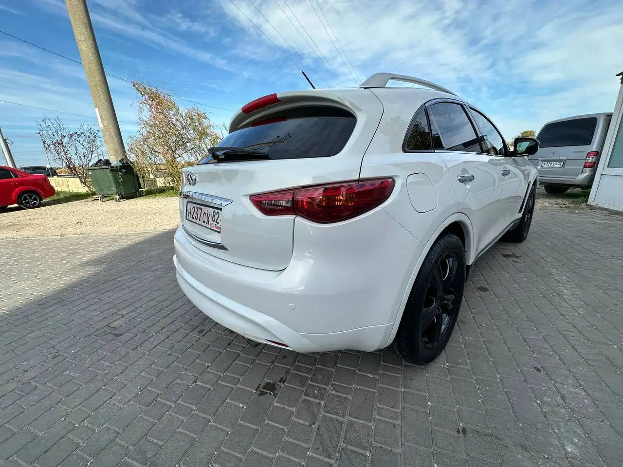 Продается INFINITY FX37 2011 г.в. в отличном состоянии - Авто в Волноваха