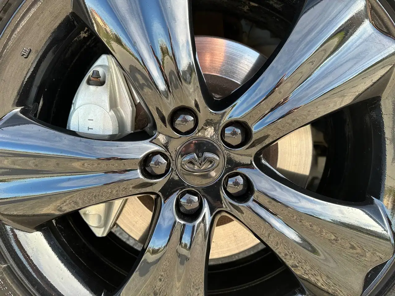 Продается INFINITY FX37 2011 г.в. в отличном состоянии - Авто в Волноваха