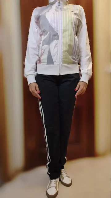 Женские подростковые спортивные костюмы Adidas - Спортивная одежда в Донецк