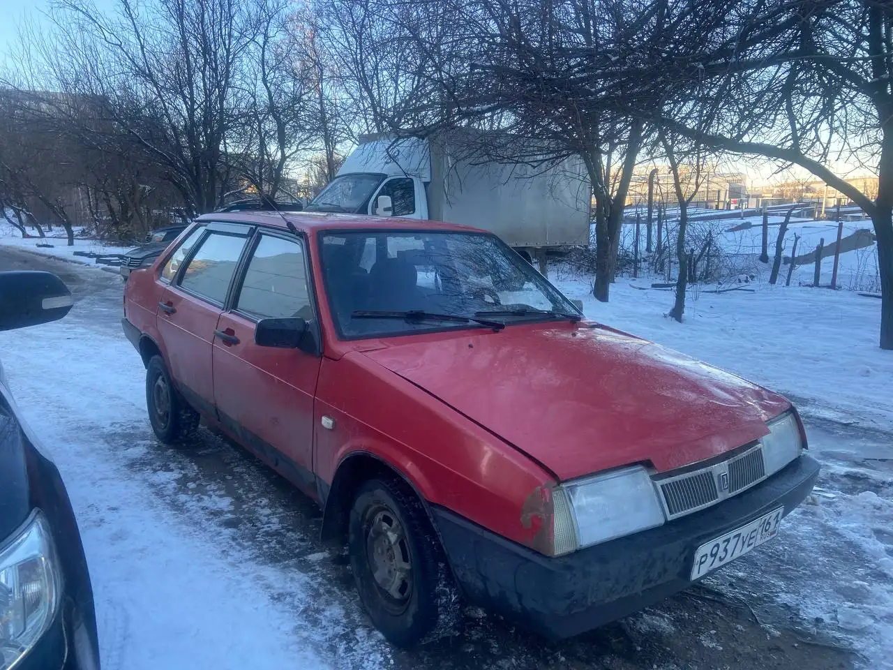 Продам ВАЗ 21099 карбюраторный, на ходу, с документами - Легковые автомобили (Авто) в Енакиево