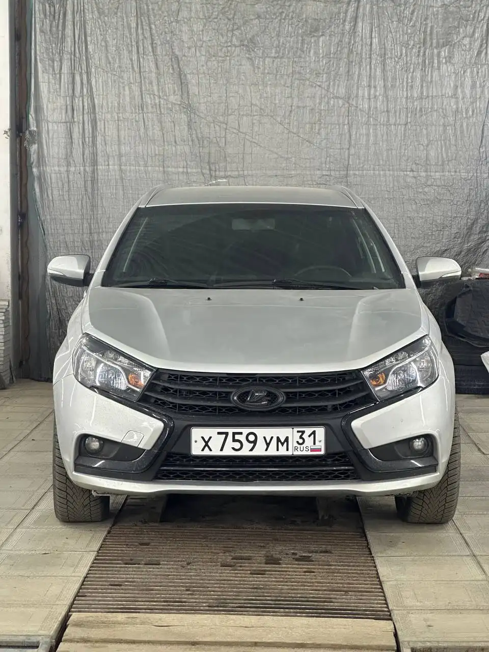 Продажа Лады Весты универсал 2019 года - Авто в Старобельск