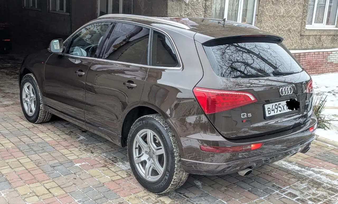 Продам Audi Q5 2012 года в отличном состоянии - Авто в Волноваха