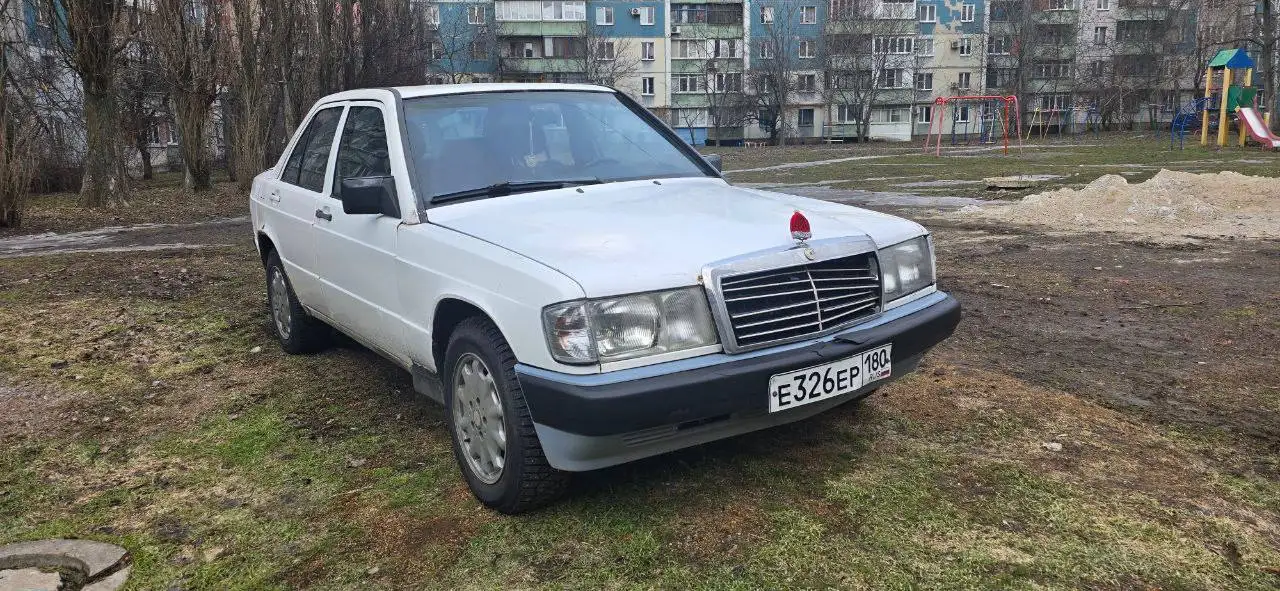 Продажа Mercedes W190 с ГУРом после капиталки - Авто в Волноваха