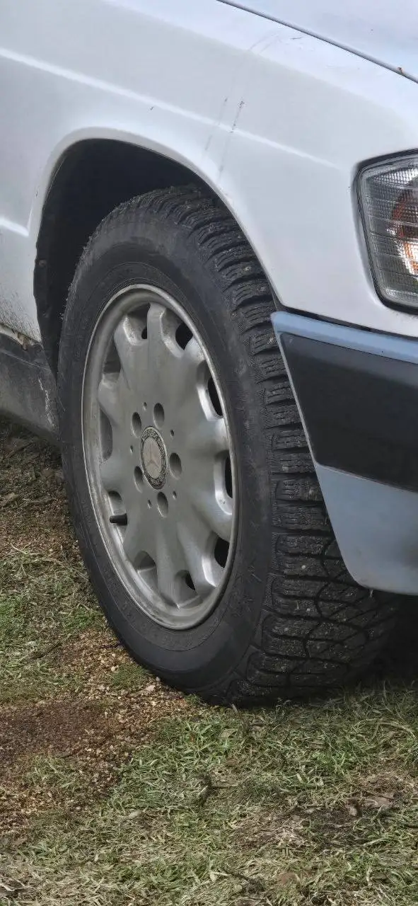 Продажа Mercedes W190 с ГУРом после капиталки - Авто в Волноваха