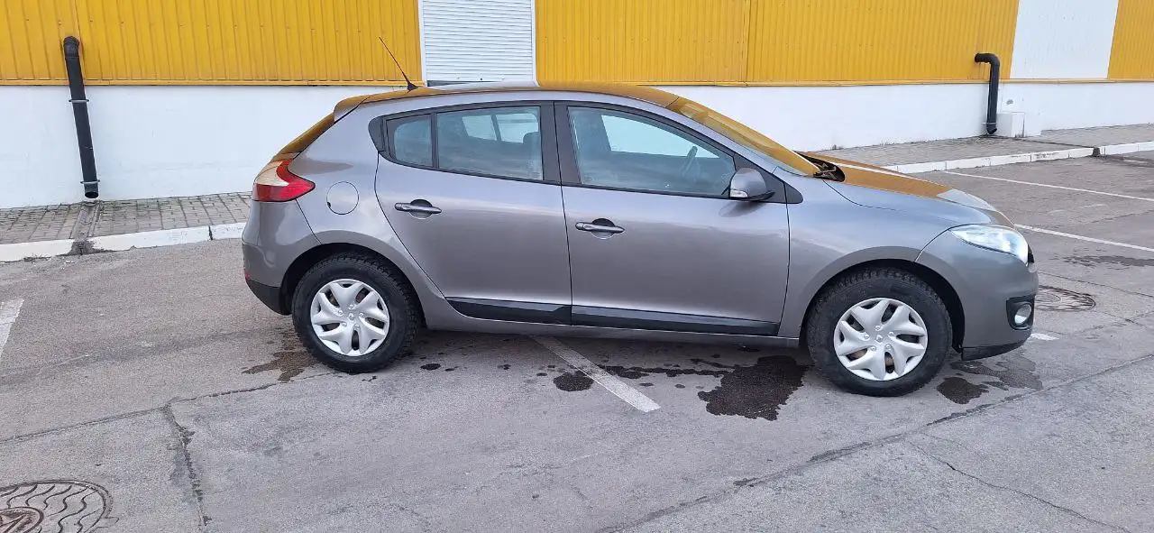 Renault Megane 1,6 АТ 2013 года - Легковые автомобили (Авто) в Бердянск