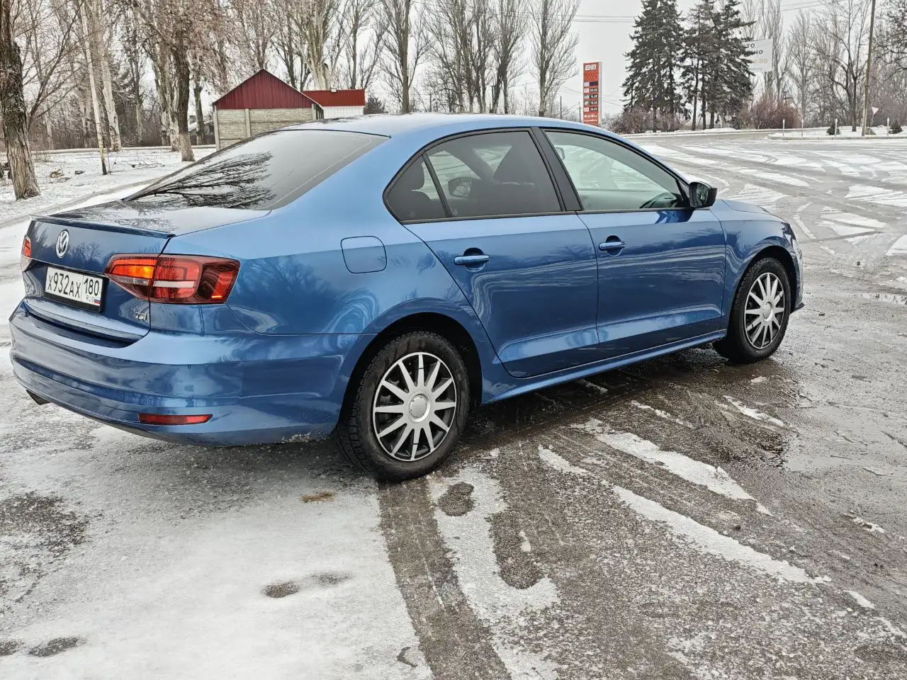 Volkswagen Jetta 2015 года - Авто в Енакиево