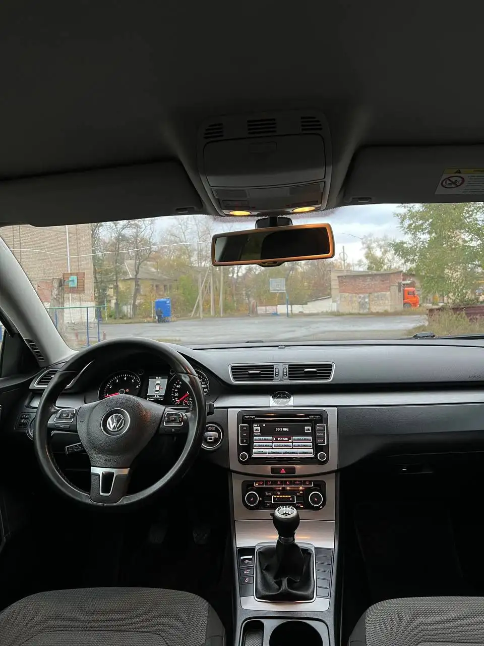 Продам Volkswagen Passat B7 2011 года - Легковые автомобили (Авто) в Макеевка