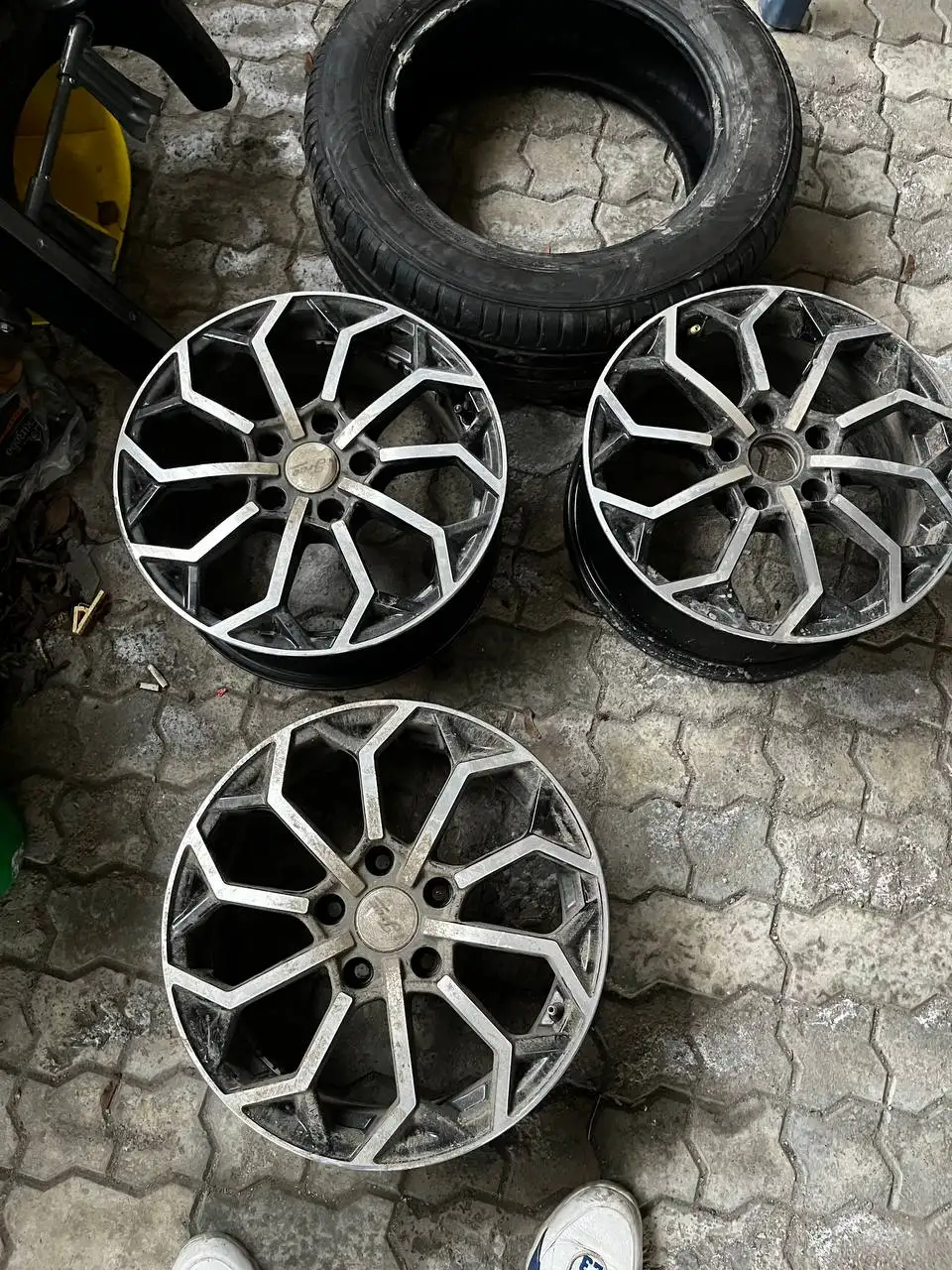 Продам диски титаны 4 шт R16 5x114.3 - Диски (Запчасти) в Волноваха